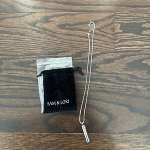 Sam & Lori silver-toned bar pendant necklace made of stainless steel.